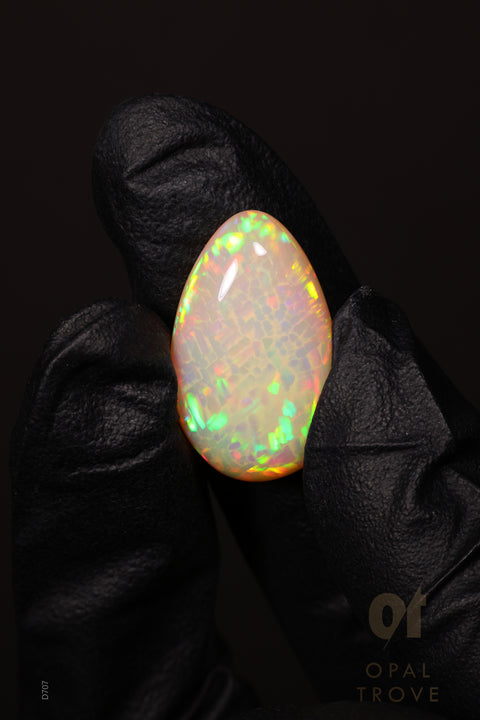 13.90ct Teardrop Cabochon
