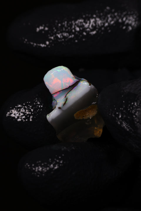 1.09g Chalk Opal