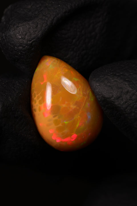5.55ct Teardrop Cabochon