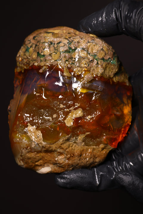 277.45g Rough Specimen