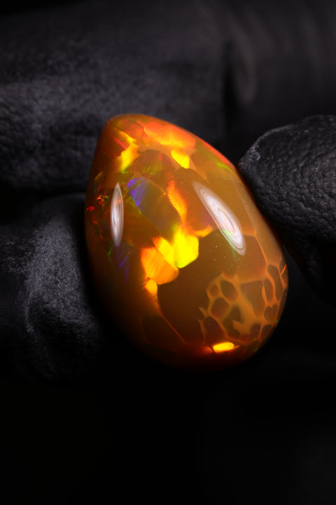 11.60ct Teardrop Cabochon