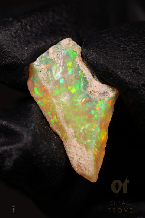 0.96g Rough Ethiopian Jewelry Grade Welo Opal