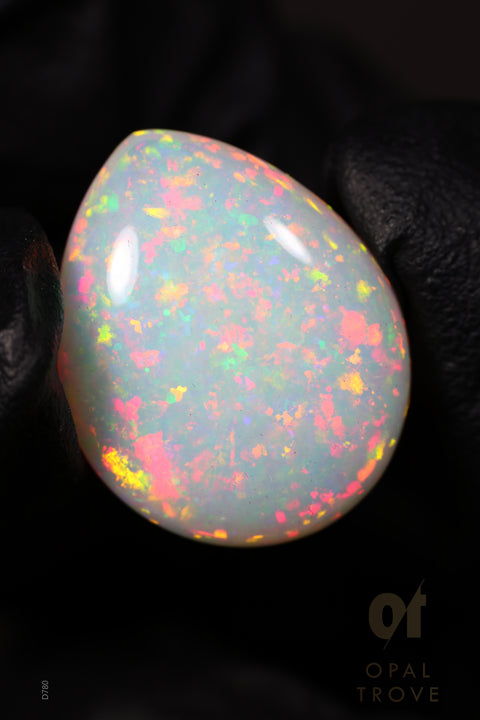 14.60ct Teardrop Cabochon