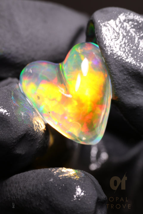14.85ct Polished Ethiopian Specimen Welo Opal