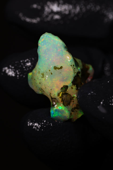2.42g Chalk Opal