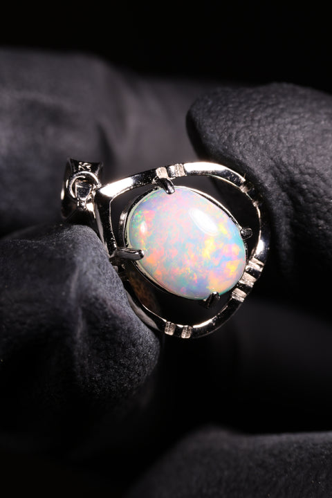 1.10ct Oblong Cabochon Pendant