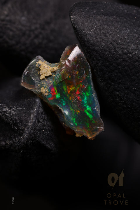 0.61g Rough Ethiopian Jewelry Grade Welo Opal