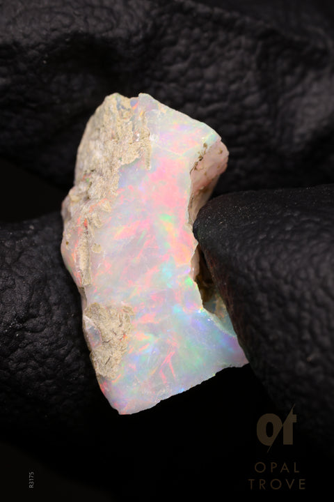 1.22 Rough Ethiopian Jewelry Grade Welo Opal