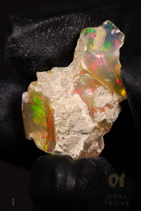 3.00g Rough Ethiopian Jewelry Grade Welo Opal