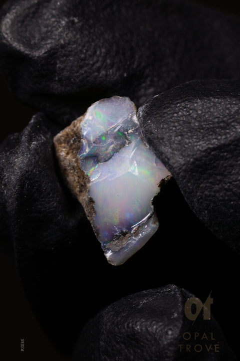 0.60g Rough Ethiopian Jewelry Grade Welo Opal