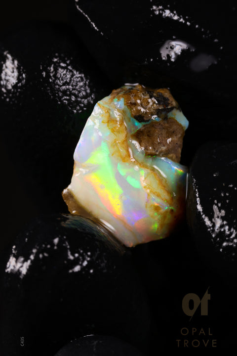 0.97g Rough Ethiopian Chalk Opal