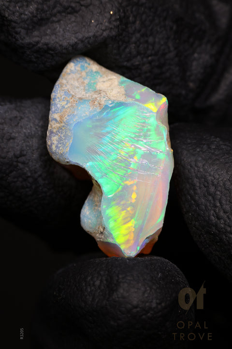 3.05 Rough Ethiopian Jewelry Grade Welo Opal