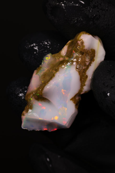 4.29g Chalk Opal