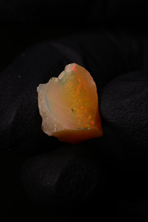 0.95g Rough Single