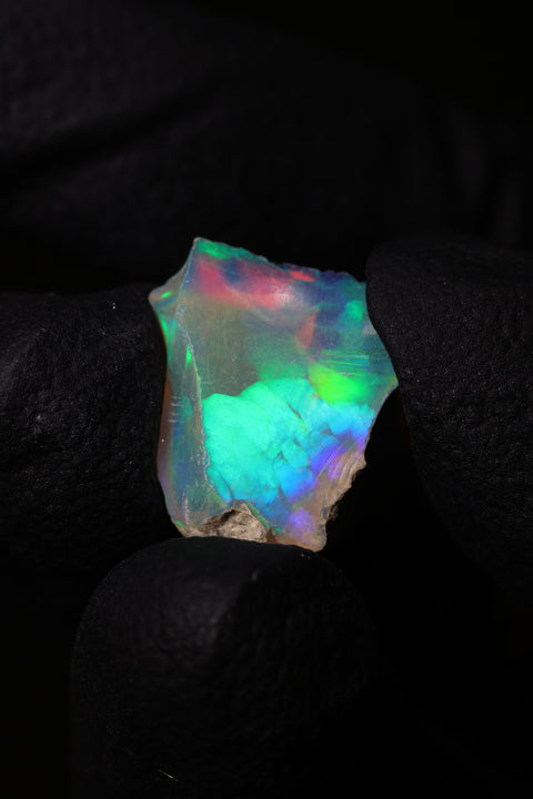 0.69g Rough Single