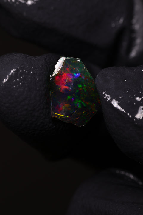 0.37g Chalk Opal