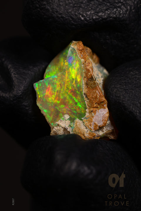 0.83g Rough Ethiopian Jewelry Grade Welo Opal