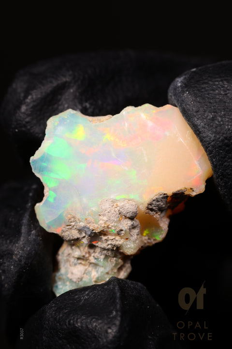 2.47g Rough Ethiopian Jewelry Grade Welo Opal