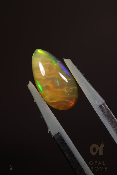 1.60ct Natural Ethiopian Teardrop Cabochon