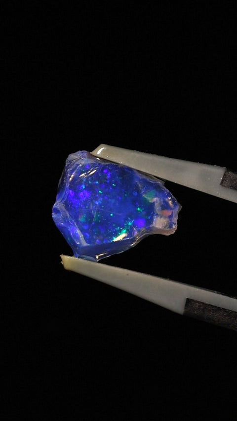 0.43g Chalk Opal
