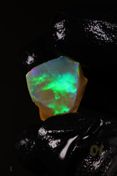 2.08g Rough Ethiopian Chalk Opal
