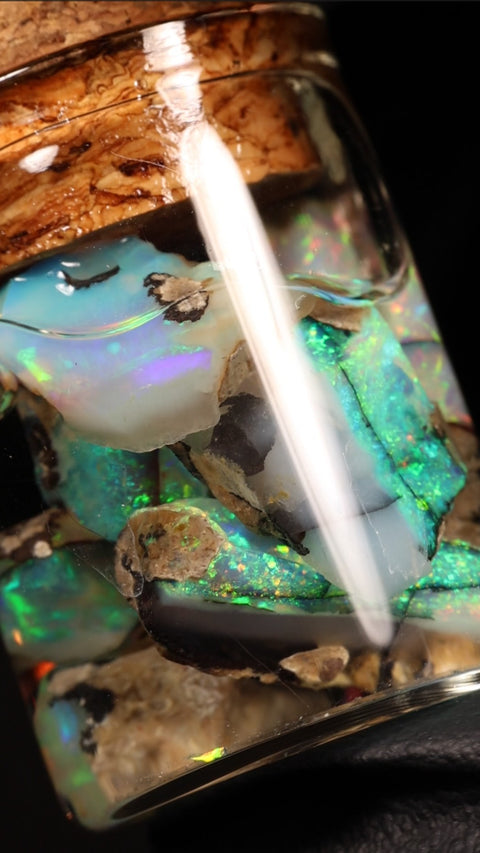 5.00g Chalk Opal Jar
