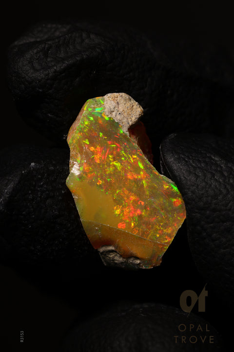 1 Rough Ethiopian Jewelry Grade Welo Opal