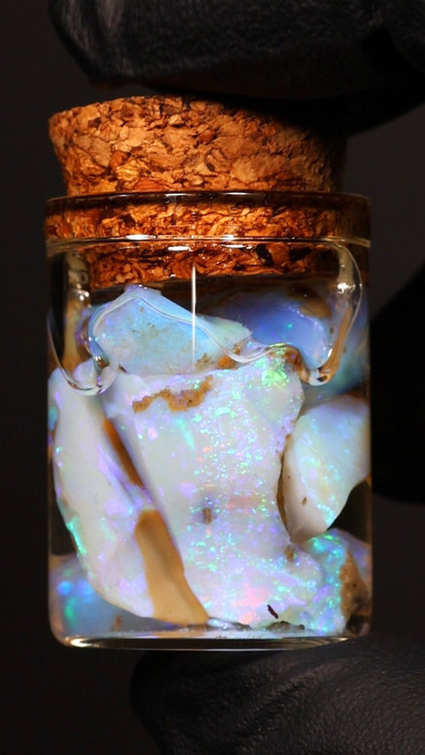 5.00g Chalk Opal Jar