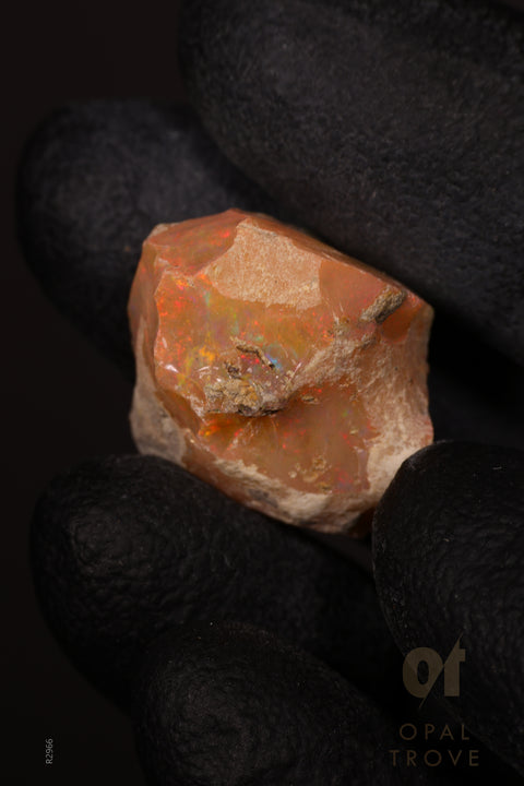 4.45g Rough Ethiopian Jewelry Grade Welo Opal