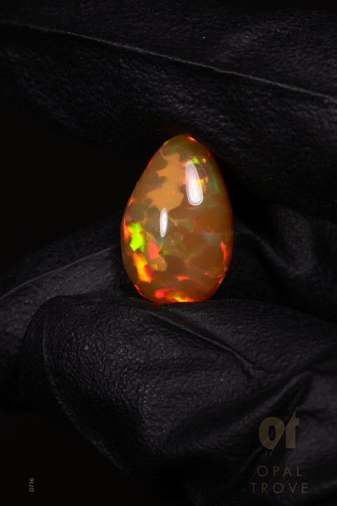 4.95ct Teardrop Cabochon