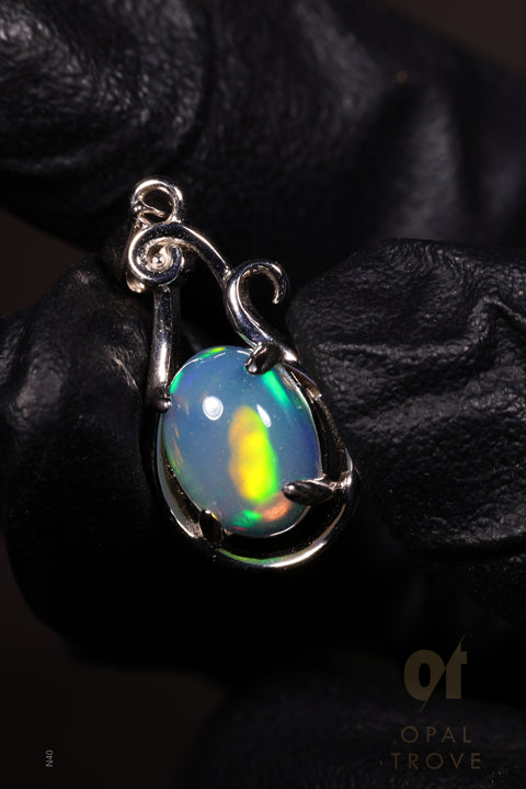 9.05ct Teardrop Cabochon Pendant