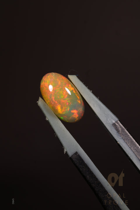 1.00ct Natural Ethiopian Oblong Cabochon