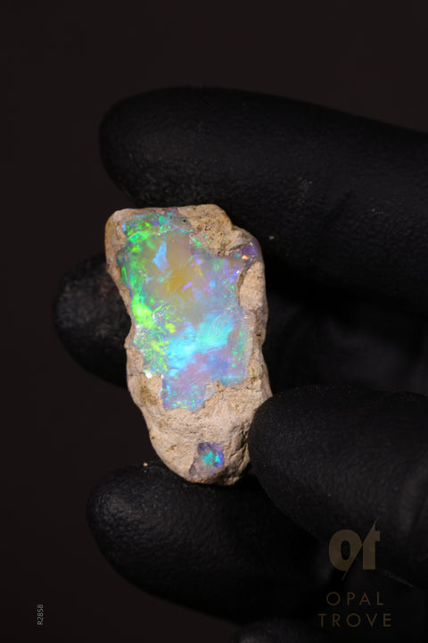 4.02g Rough Ethiopian Jewelry Grade Welo Opal