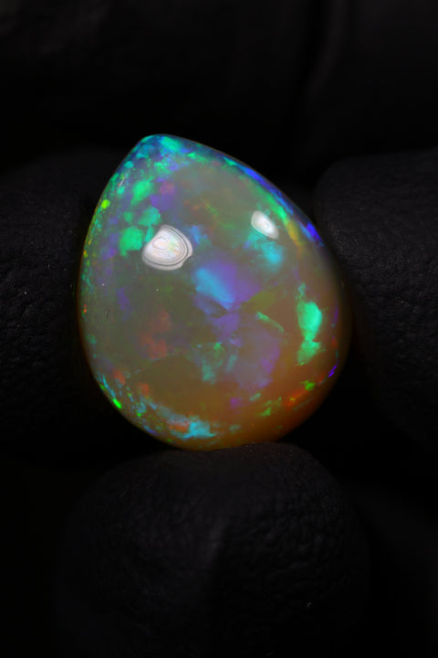 7.60ct Teardrop Cabochon