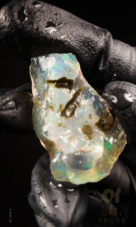 8.61g Rough Specimen
