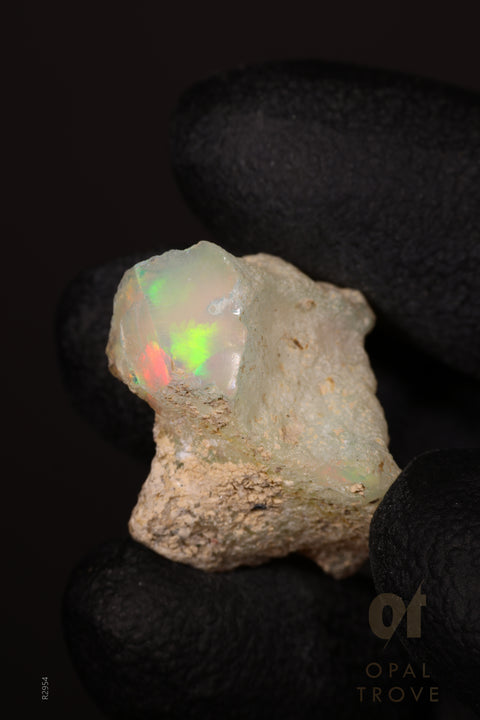3.91g Rough Ethiopian Jewelry Grade Welo Opal