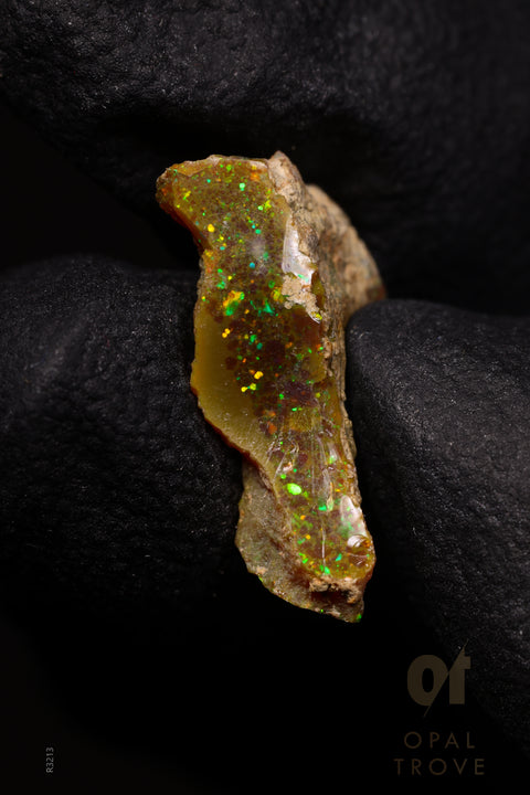 0.70g Rough Ethiopian Jewelry Grade Welo Opal