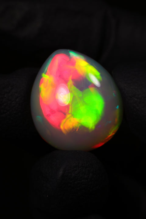15.95ct Teardrop Cabochon