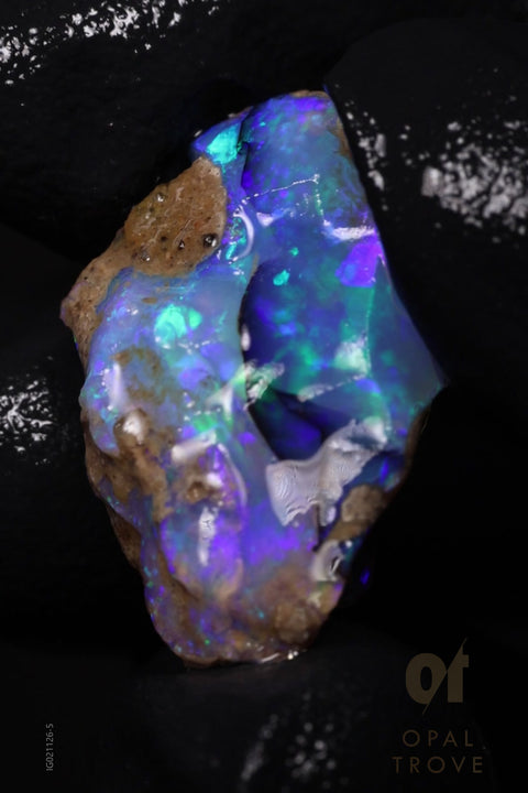 2.89g Rough Ethiopian Chalk Opal