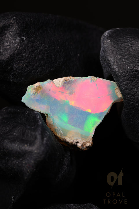0.63g Rough Ethiopian Jewelry Grade Welo Opal