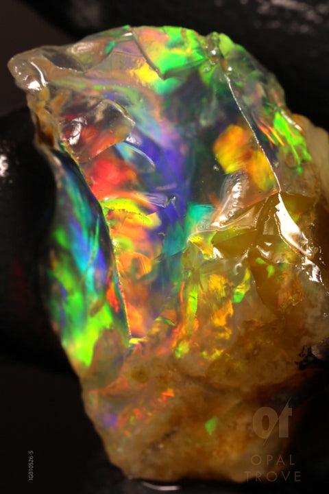 5.10g Rough Ethiopian Chalk Opal