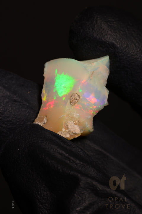2.70g Rough Ethiopian Jewelry Grade Welo Opal