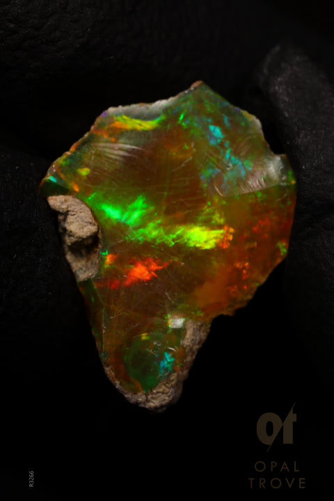 0.77g Rough Ethiopian Jewelry Grade Welo Opal