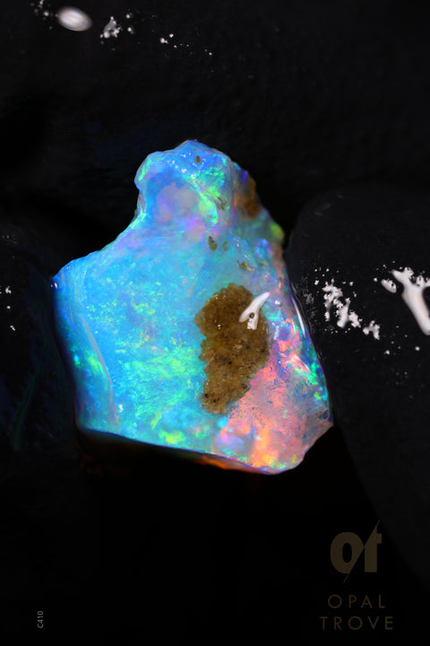 0.83g Rough Ethiopian Chalk Opal