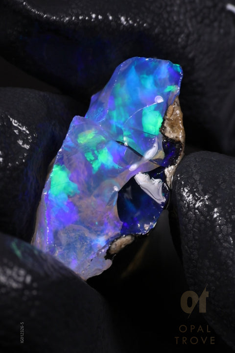 2.36g Rough Ethiopian Chalk Opal