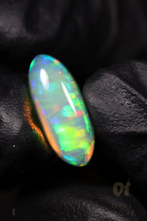 4.30ct Natural Ethiopian Oblong Cabochon