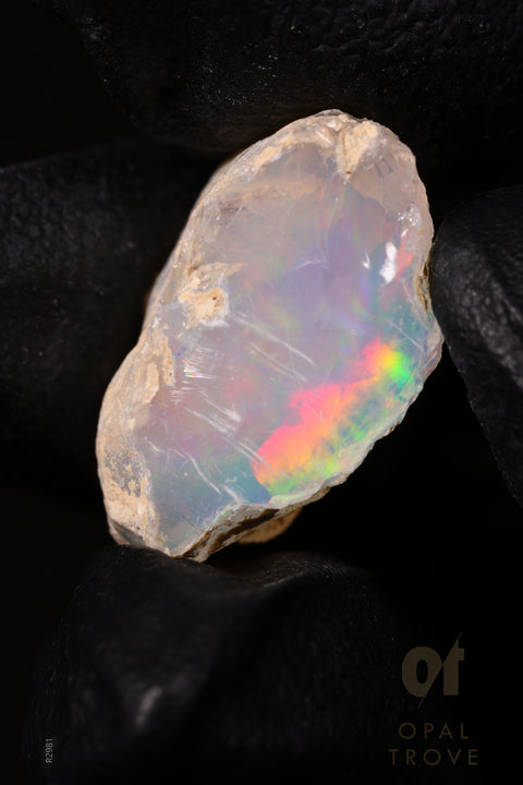 1.95g Rough Ethiopian Jewelry Grade Welo Opal