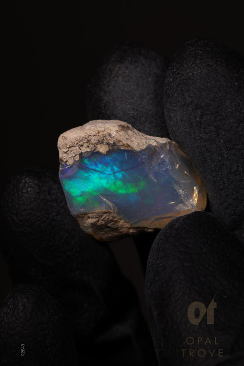 2.66g Rough Ethiopian Jewelry Grade Welo Opal