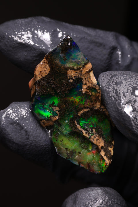 4.35g Rough Specimen