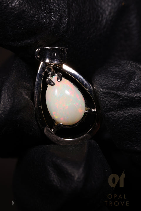 7.55ct Teardrop Cabochon Pendant
